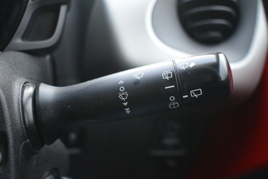 Used Toyota AYGO 2017 for sale - 77027080: Photo 23