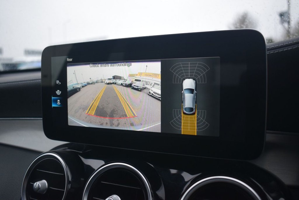 Used Mercedes-Benz GLC 2021 for sale - 77557682: Photo 4