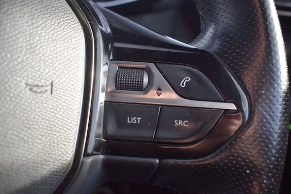 Used Peugeot 2008 2020 for sale - 76223677: Photo 24