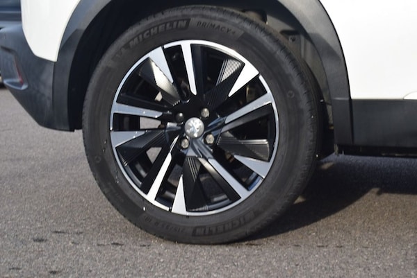 Used Peugeot 2008 2020 for sale - 76223677: Photo 8