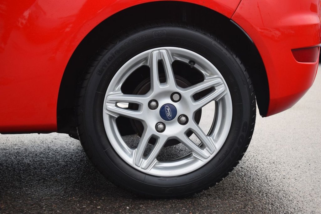 Used Ford Fiesta 2014 for sale - 76725065: Photo 16