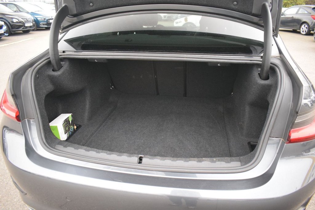 Used BMW 3 Series 2020 for sale - 77065137: Photo 22