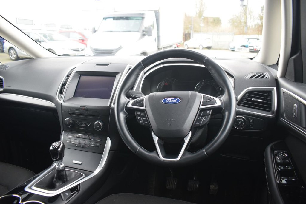Used Ford Galaxy 2022 for sale - 77654704: Photo 3