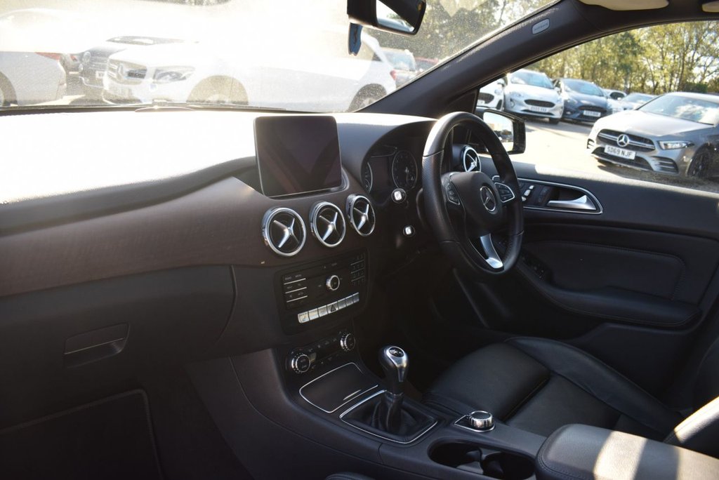 Used Mercedes-Benz B Class 2019 for sale - 76367378: Photo 17