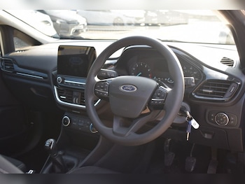 Used Ford Fiesta 2022 for sale - 76118736: Photo 4