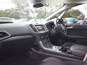 Used Ford Galaxy 2022 for sale - 76396237: Photo