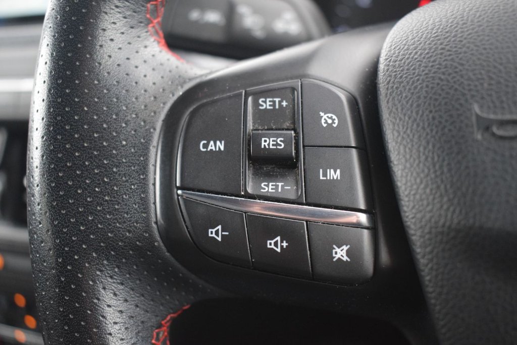 Used Ford Focus 2018 for sale - 78044335: Photo 21