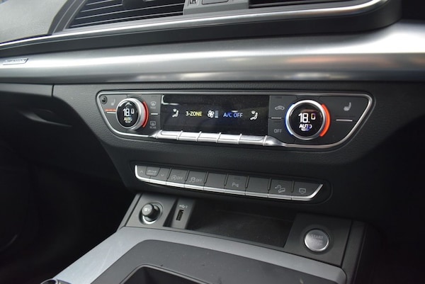 Used Audi Q5 2021 for sale - 76245298: Photo 32