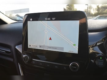 Used Ford Fiesta 2018 for sale - 76582509: Photo