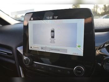 Used Ford Fiesta 2018 for sale - 76582509: Photo