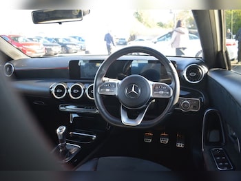 Used Mercedes-Benz A-Class 2018 for sale - 76185711: Photo 3