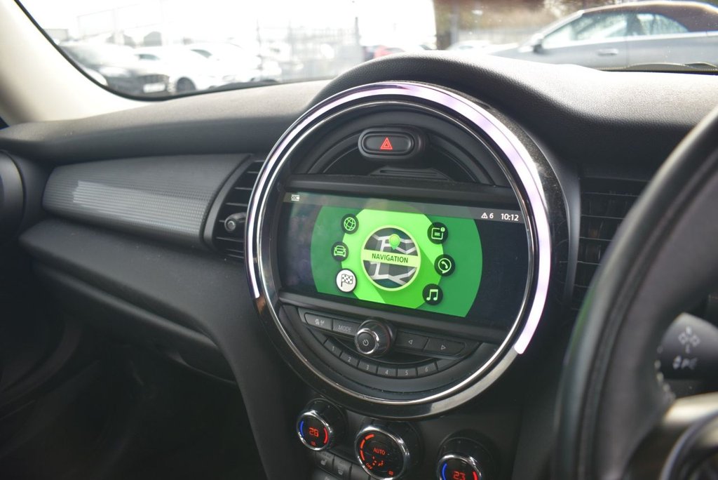 Used MINI Hatch 2018 for sale - 77397333: Photo 24