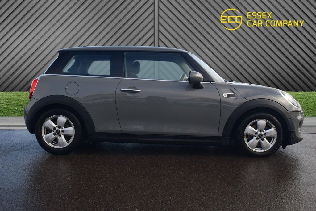 Used MINI Hatch 2018 for sale - 77397333: Photo 8