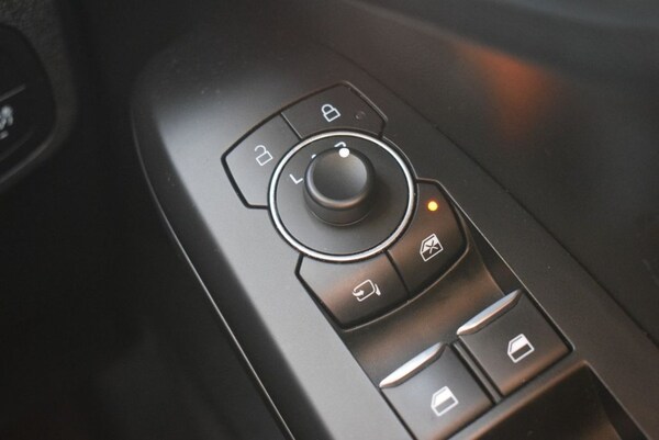 Used Ford Focus 2023 for sale - 75176061: Photo 24