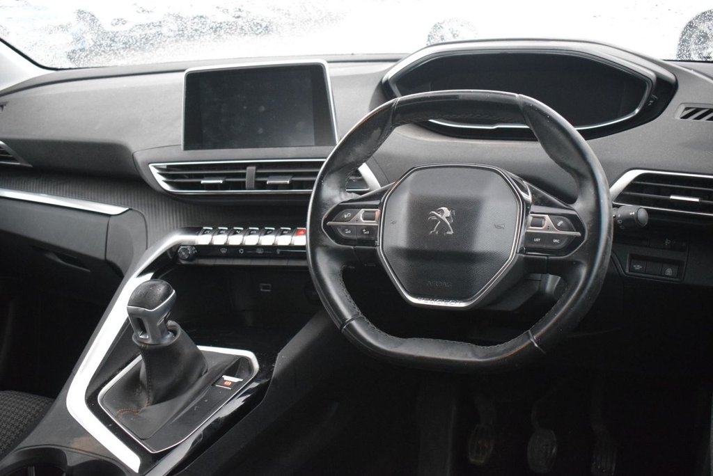 Used Peugeot 3008 2018 for sale - 76173284: Photo 3