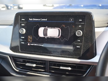 Used Volkswagen T-Roc 2023 for sale - 79517953: Photo