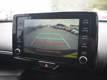 Used Toyota Yaris Cross 2024 for sale - 78110341: Photo