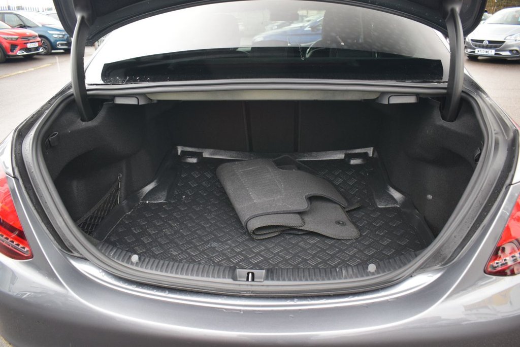 Used Mercedes-Benz C Class 2019 for sale - 77313452: Photo 23