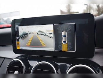 Used Mercedes-Benz C Class 2019 for sale - 77313452: Photo