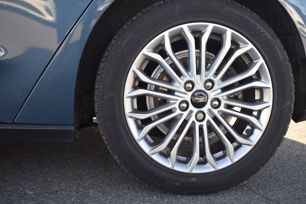 Used Ford Focus 2021 for sale - 76092415: Photo 12