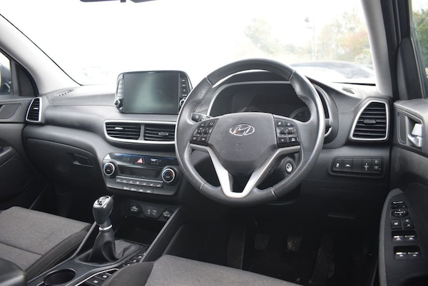 Used Hyundai TUCSON 2021 for sale - 76303518: Photo 3