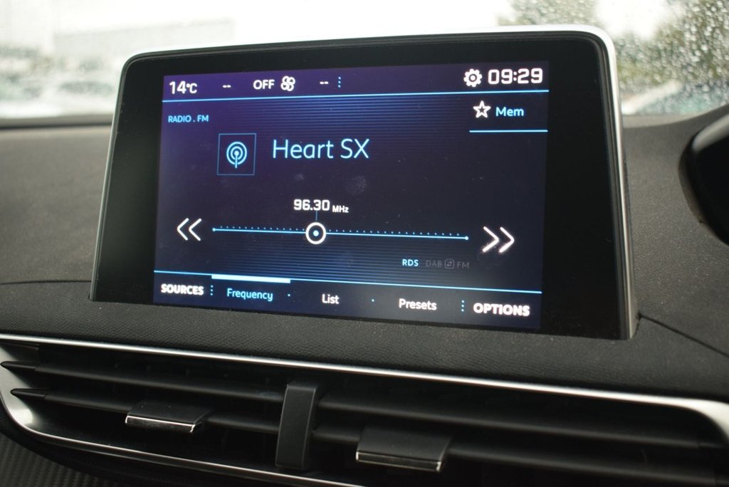 Used Peugeot 3008 2018 for sale - 78068436: Photo 18