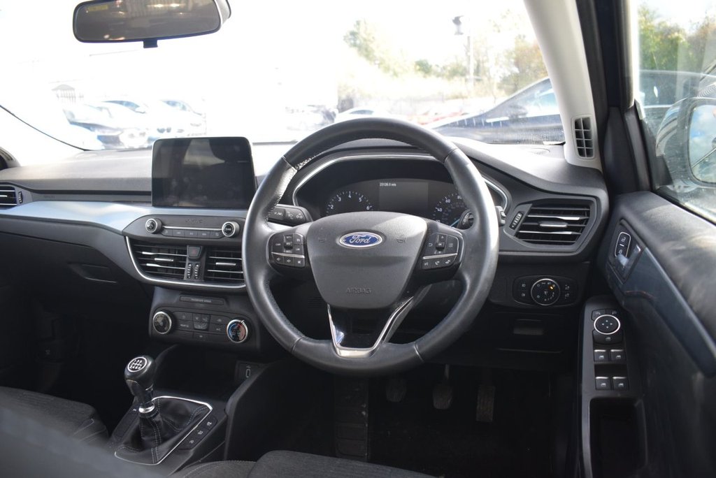 Used Ford Focus 2019 for sale - 76376251: Photo 3