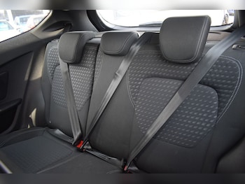 Used Ford Fiesta 2017 for sale - 75630450: Photo