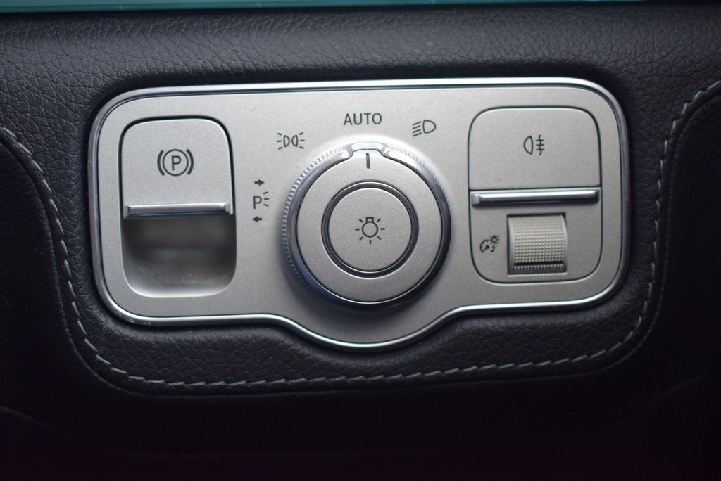 Used Mercedes-Benz GLE 2020 for sale - 76642340: Photo 28