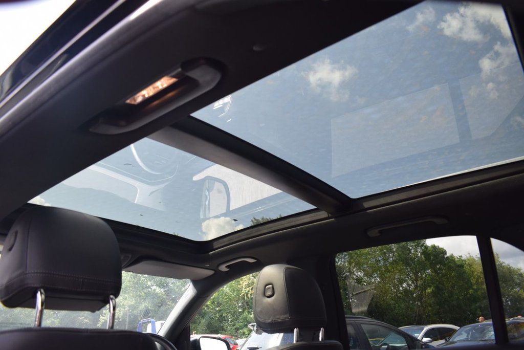 Used Mercedes-Benz GLE 2020 for sale - 76642340: Photo 3