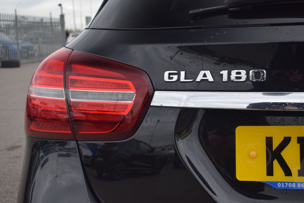 Used Mercedes-Benz GLA 2019 for sale - 76617961: Photo 14