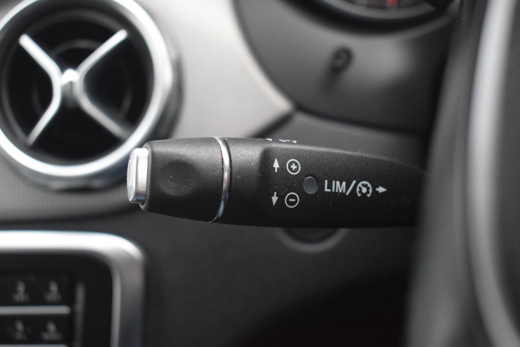 Used Mercedes-Benz GLA 2019 for sale - 76617961: Photo 30