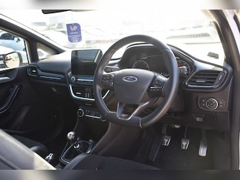 Used Ford Fiesta 2018 for sale - 75875371: Photo