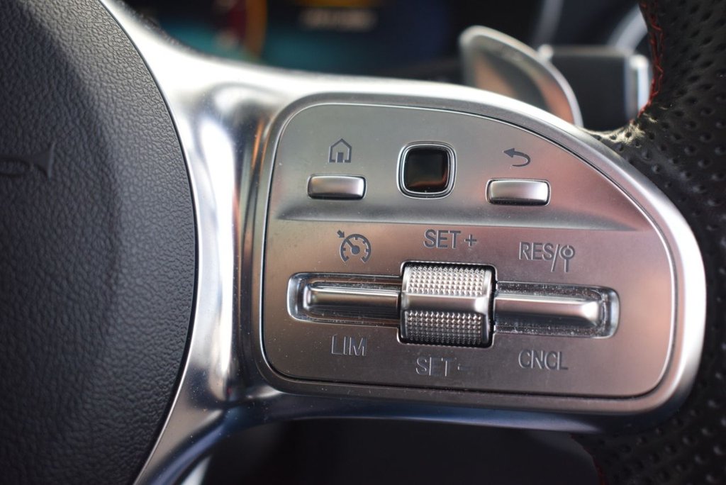 Used Mercedes-Benz GLC 2022 for sale - 77370000: Photo 29