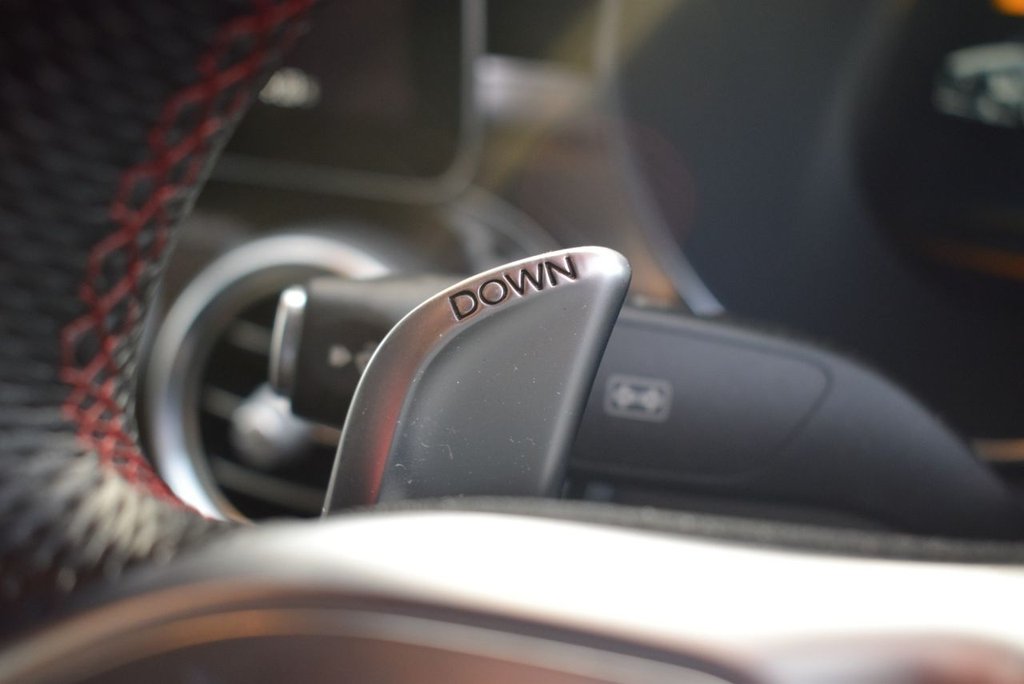 Used Mercedes-Benz GLC 2022 for sale - 77370000: Photo 30