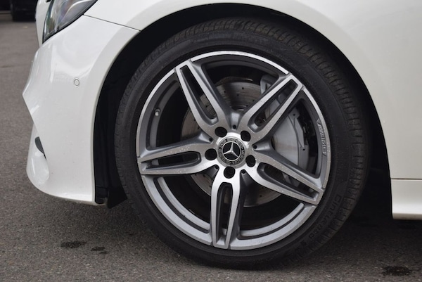 Used Mercedes-Benz E-Class 2019 for sale - 75642285: Photo 17