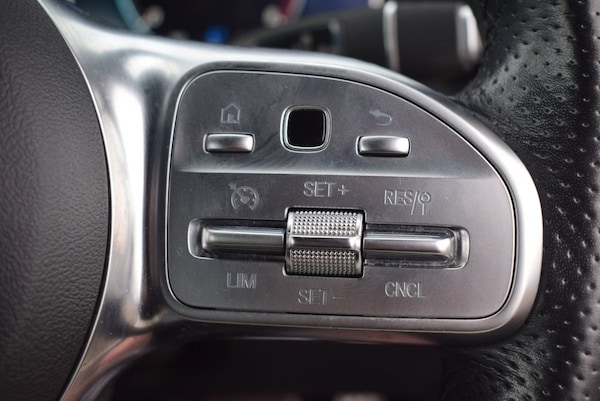 Used Mercedes-Benz E-Class 2019 for sale - 75642285: Photo 25