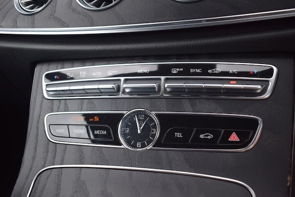 Used Mercedes-Benz E-Class 2019 for sale - 75642285: Photo 34