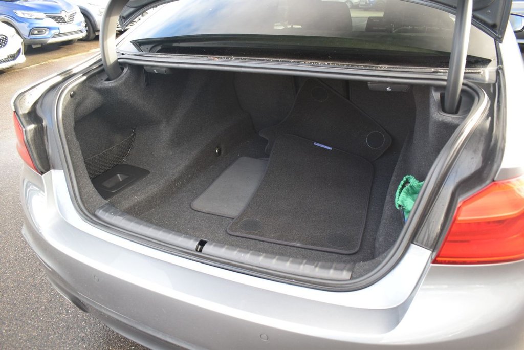 Used BMW 5 Series 2019 for sale - 77477373: Photo 21