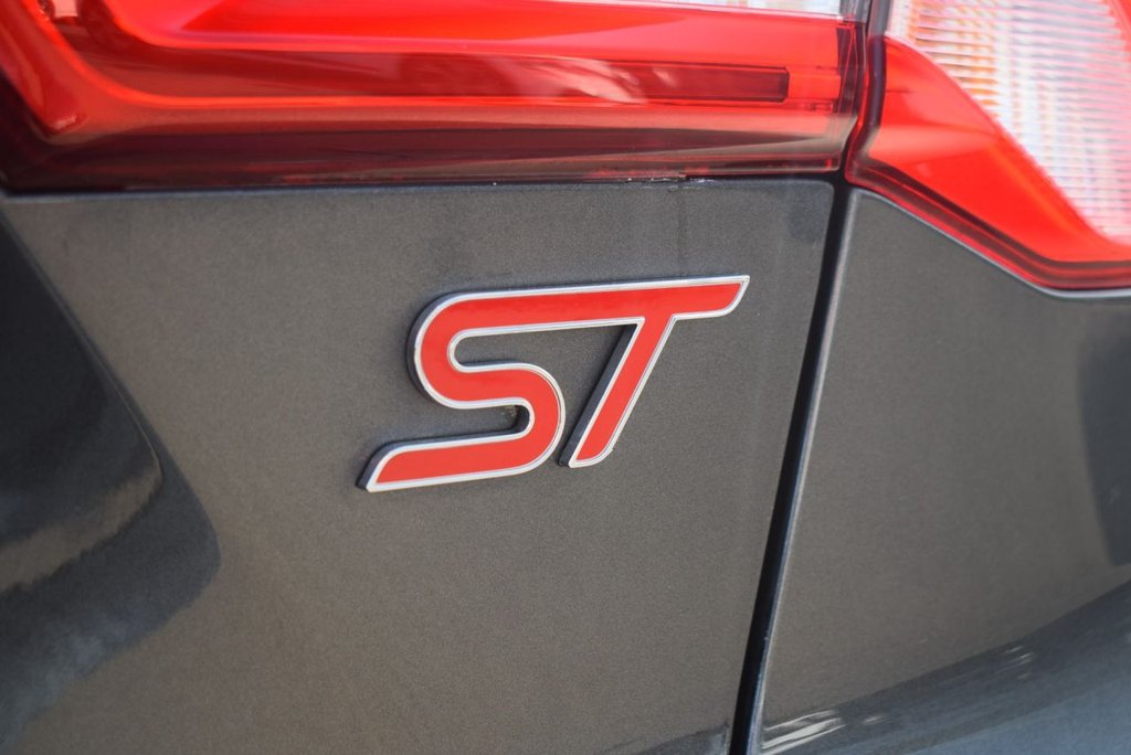 Used Ford Focus 2020 for sale - 77748082: Photo 11