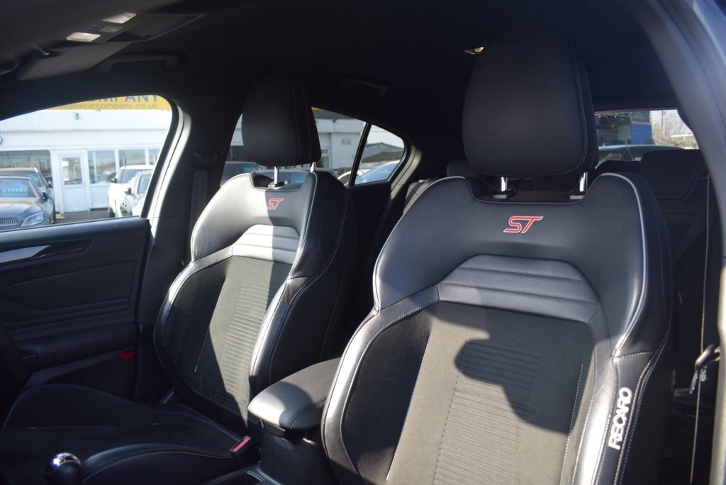 Used Ford Focus 2020 for sale - 77748082: Photo 15