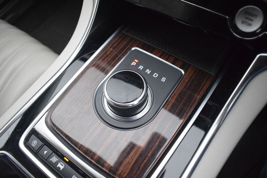 Used Jaguar XF 2018 for sale - 77498680: Photo 24