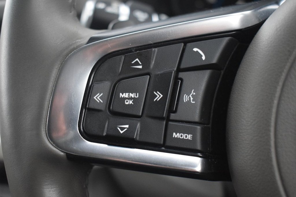 Used Jaguar XF 2018 for sale - 77498680: Photo 25