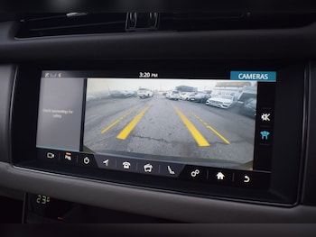 Used Jaguar XF 2018 for sale - 77498680: Photo