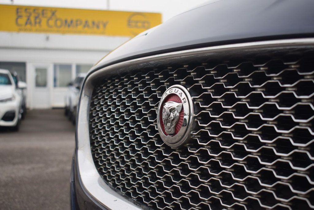 Used Jaguar XF 2018 for sale - 77498680: Photo 7