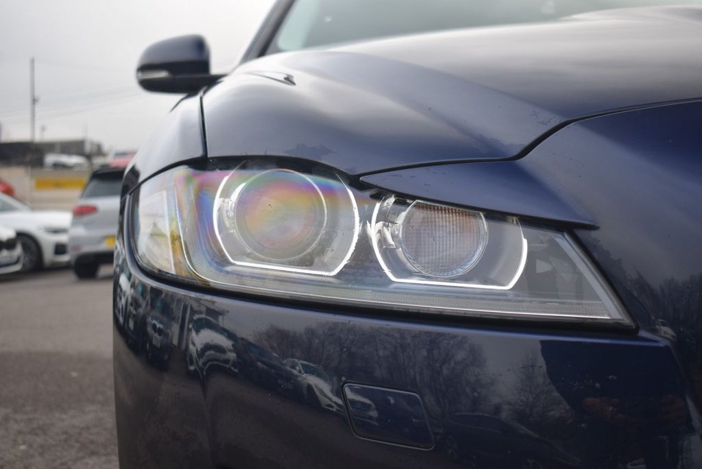 Used Jaguar XF 2018 for sale - 77498680: Photo 8