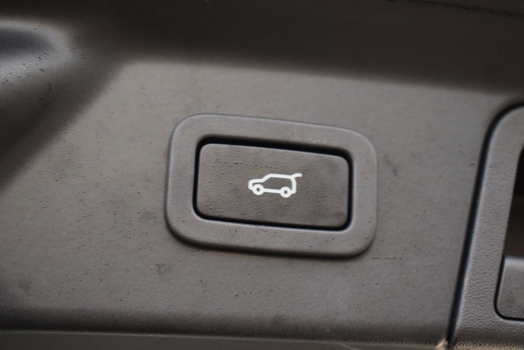 Used Land Rover Range Rover Velar 2020 for sale - 77263443: Photo 15