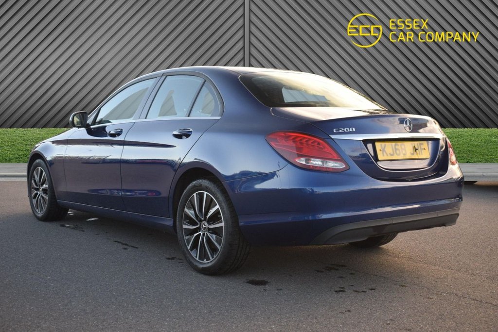 Used Mercedes-Benz C Class 2019 for sale - 76604779: Photo 12