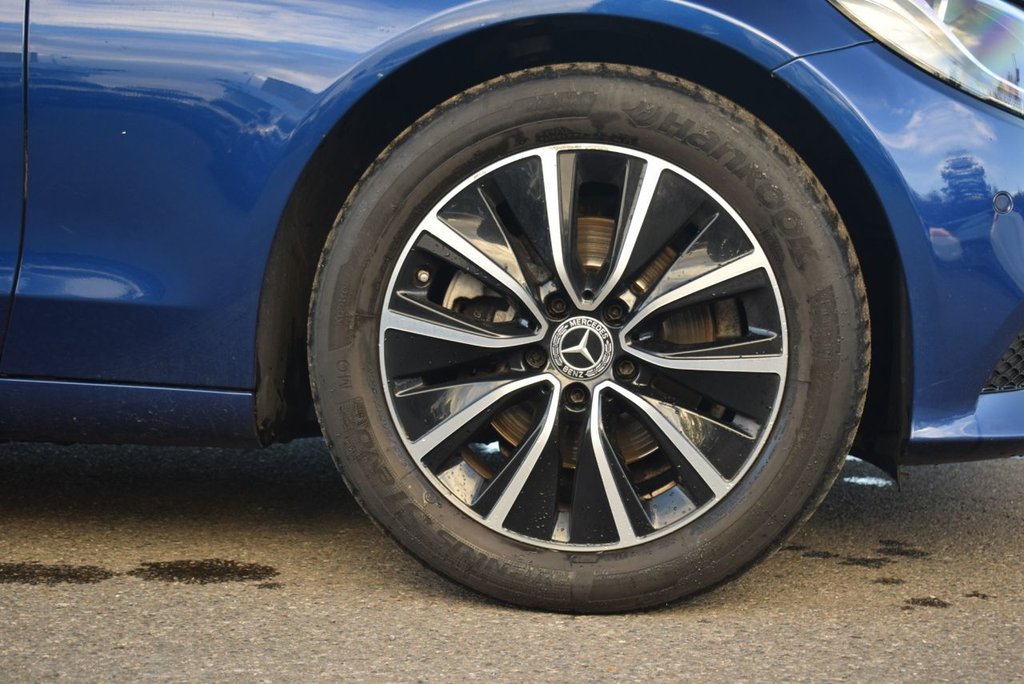 Used Mercedes-Benz C Class 2019 for sale - 76604779: Photo 8