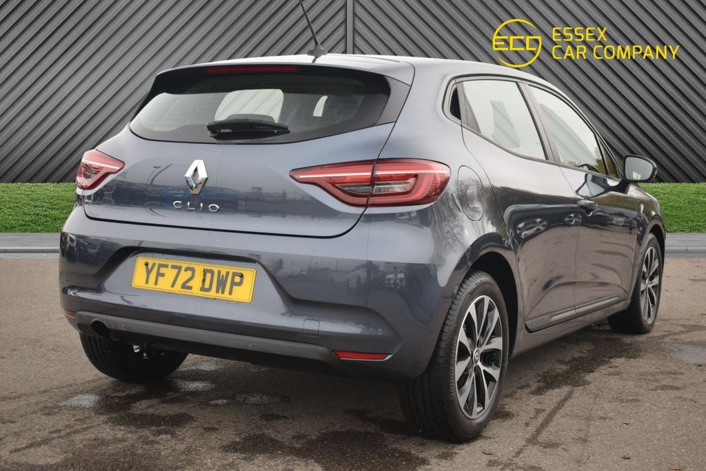 Used Renault Clio 2022 for sale - 76962397: Photo 17